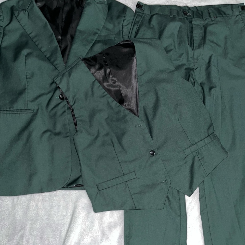 Dark Green Three-Piece Suit - Jacket Vest Pants